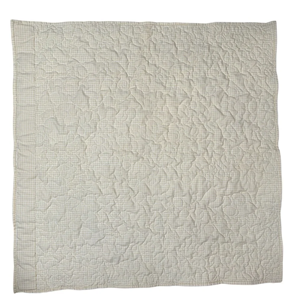 Handmade Quilted Baby Blanket Bee Print 31.5” x 31.5” - Picture 6 of 8